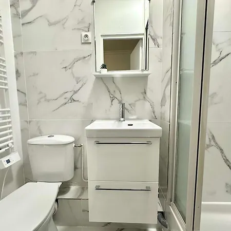 New 115 Leon - Cosy Center Apartman *